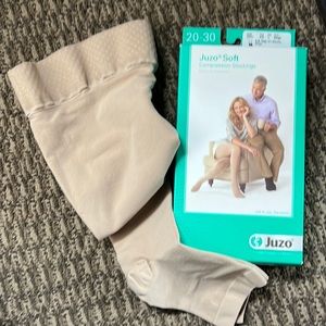 Juzo 20-30mmHg Thigh High